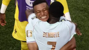 ☕️ ¿Guerra Mbappé-Dembélé?, VAR inglés en crisis y las 5️⃣ historias del día